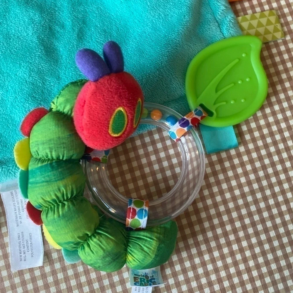 Bundle of taggies blanket/whale blanket/The very hungry caterpillar‎ rattle